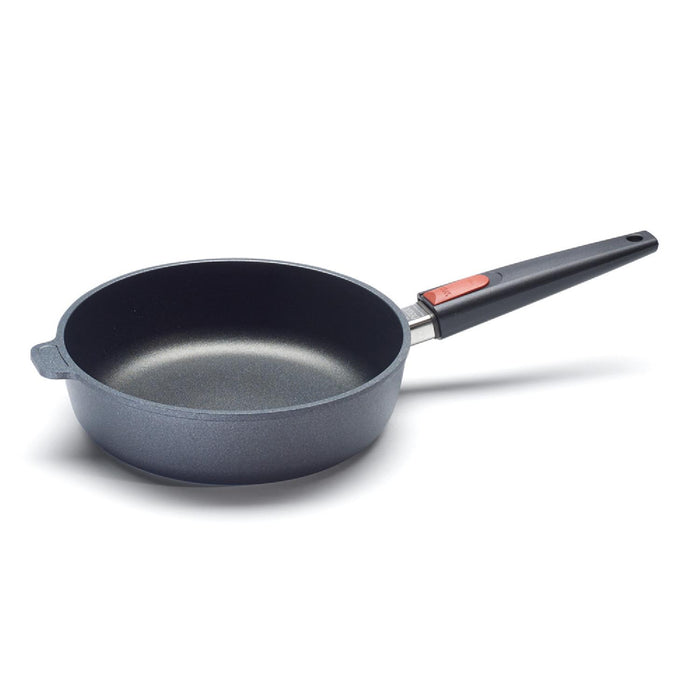 Woll, Nowo Titanium, Guss-Hochrandpfanne, AS Ø 24 cm, 7 cm hoch, 2,5 Liter